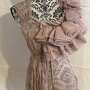 NWT! RARE! Fashion History SUPERB Bebe Pleated Silk Floral Top Wrap Around SMALL